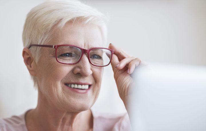 Les verres les plus technologiques, qui corrigent la vue à toutes les distances.
